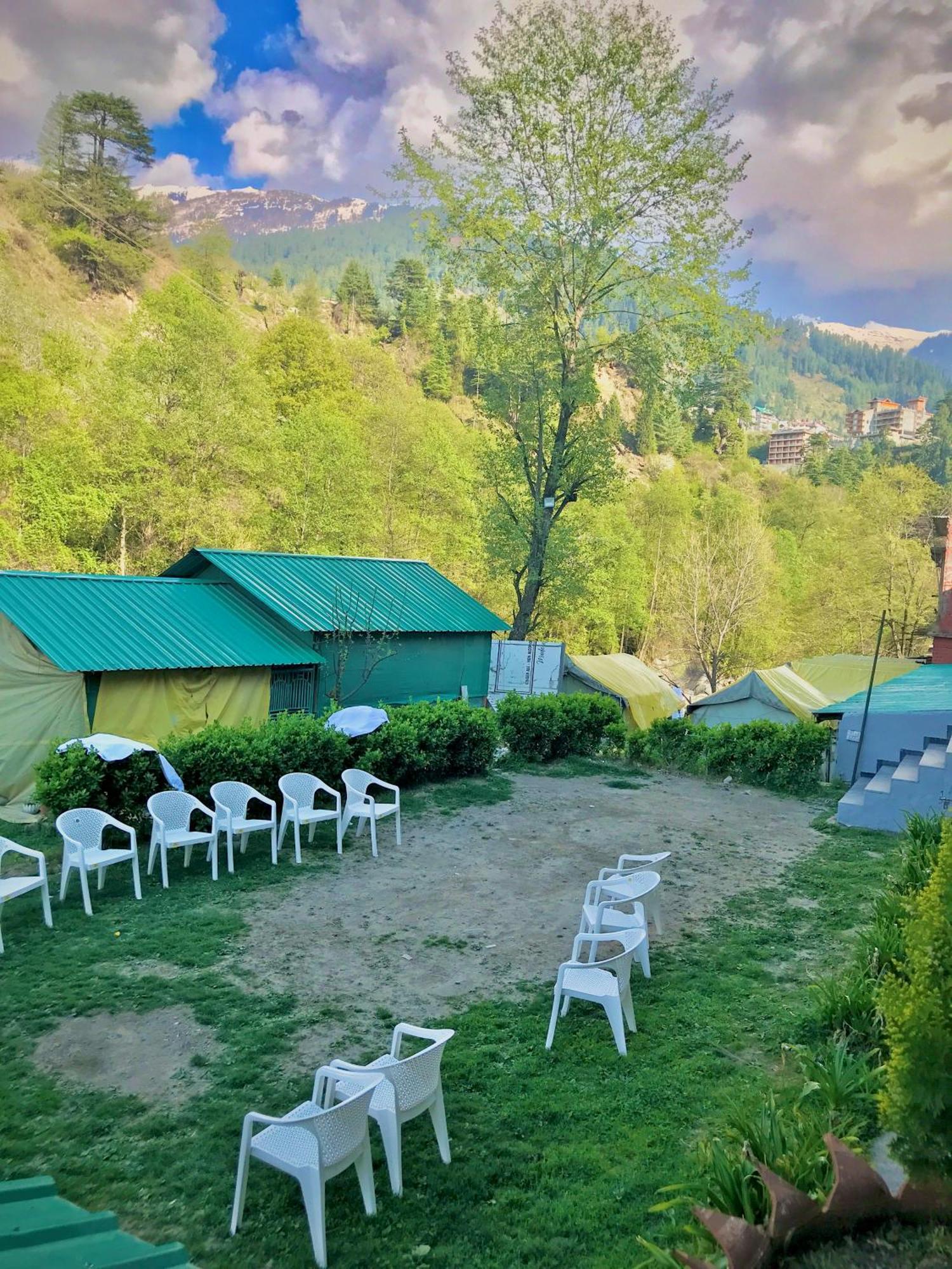 The Avenue Hotel , Manali A River Side Hotel מראה חיצוני תמונה